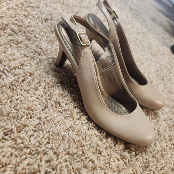 Life stride soft system slingback heels tan 7.5 womens - Picture 1 of 4